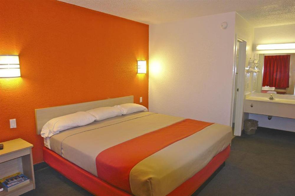 Motel 6 Little Rock North Норт-Литл-Рок Номер фото
